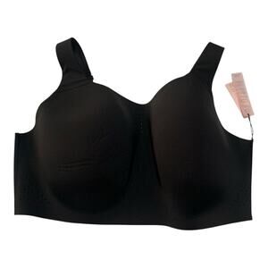 Victoria's Secret size 40 DDD / F  Featherweight max sports bra black new